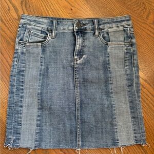 Kut from the Kloth Joey Raw Hem Jean Skirt Size 6 - Used